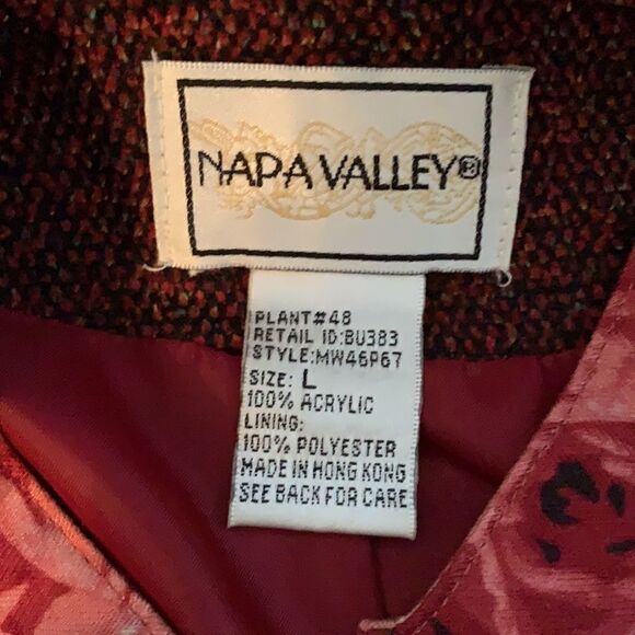 Napa Valley Vintage Large Jacket with bead/floral detail - Picture 5 of 8